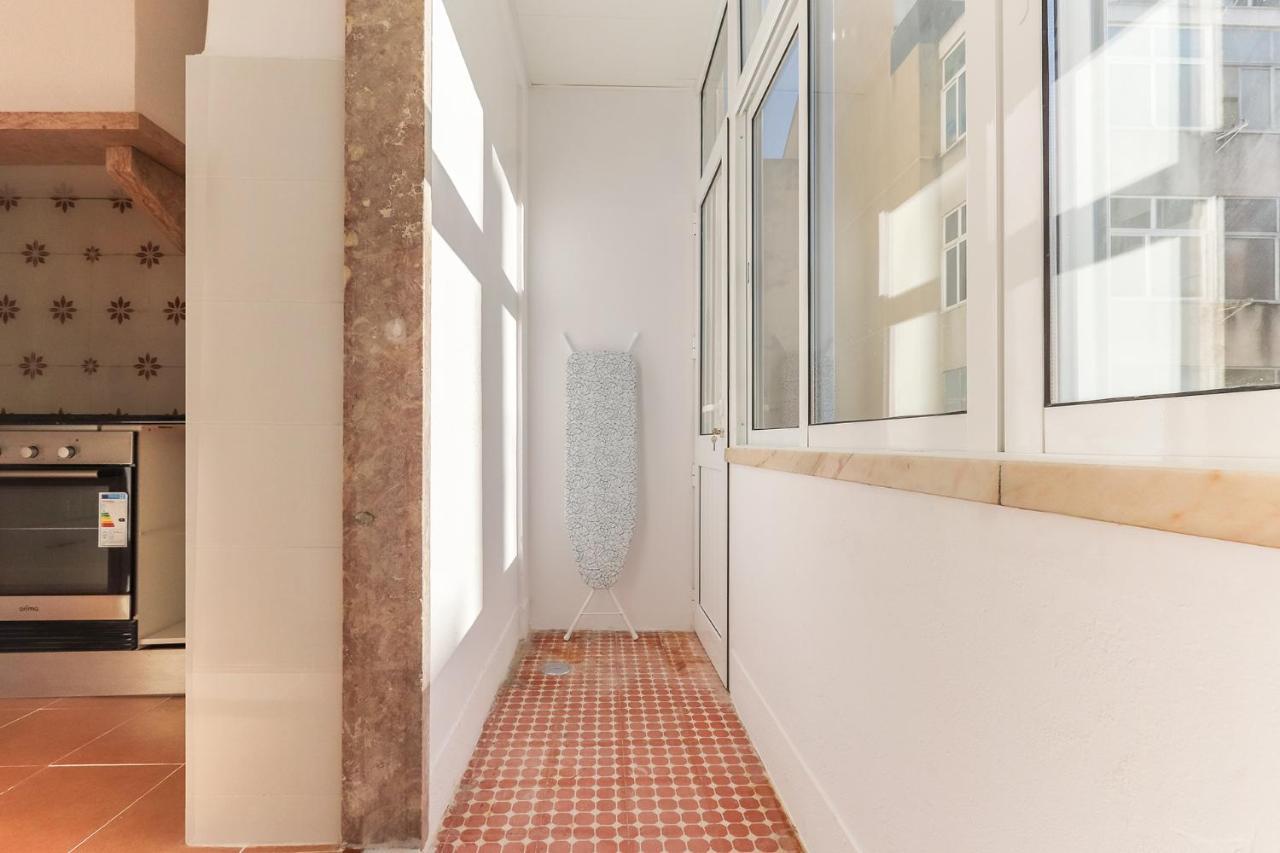 Vita Portucale ! Olaias Design With Terrace Lisboa Extérieur photo